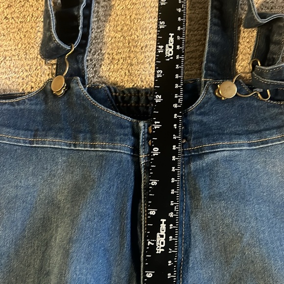 Turquoise Haven bell bottom women’s denim overalls SZ L - Picture 10 of 11